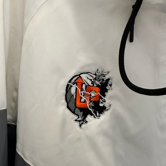 NIKE HERITAGE ESSENTIALS WINDRUNNER HOODED JACKET ( custom logo ) Size XLarge - Picture 6 of 8